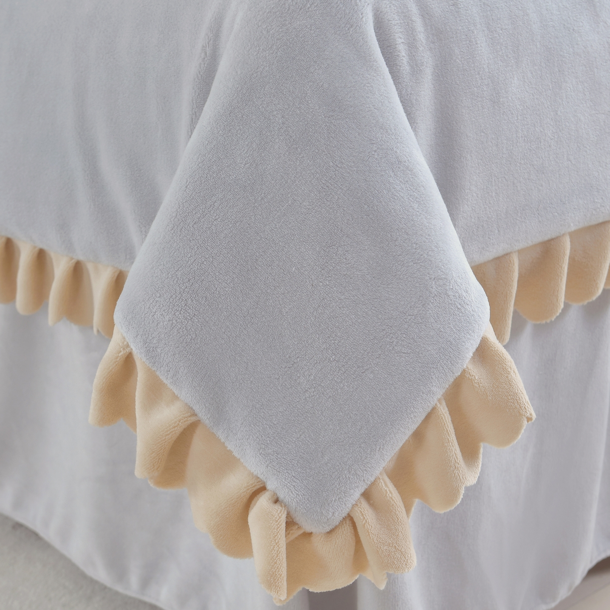 91家纺网 家纺一手货源 找家纺 千姿坊美容床罩 2025新款秋冬加厚保暖牛奶绒美容床罩四件套美容院养生馆专用 淘气熊猫-灰色