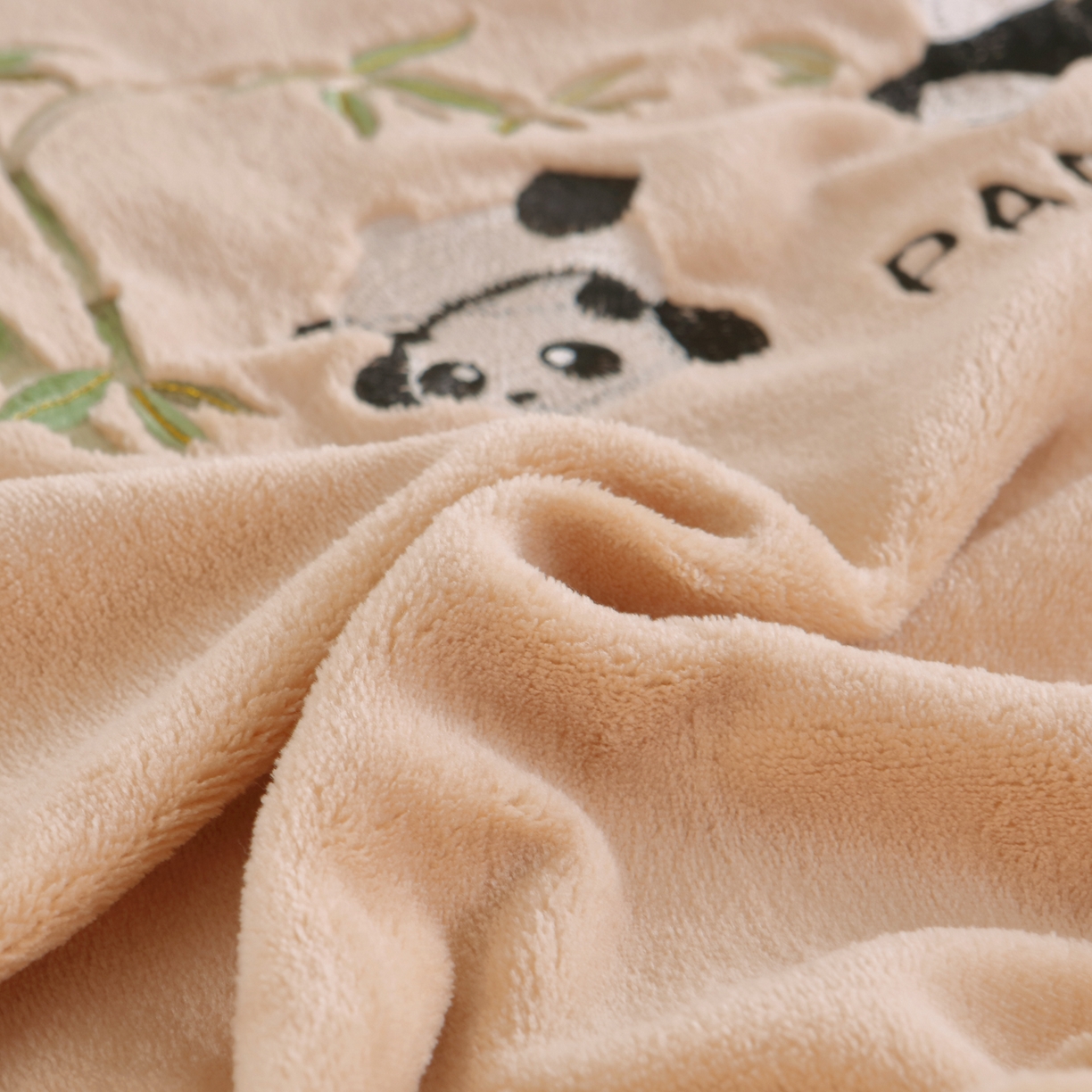 91家纺网 家纺一手货源 找家纺 千姿坊美容床罩 2025新款秋冬加厚保暖牛奶绒美容床罩四件套美容院养生馆专用 淘气熊猫-卡其