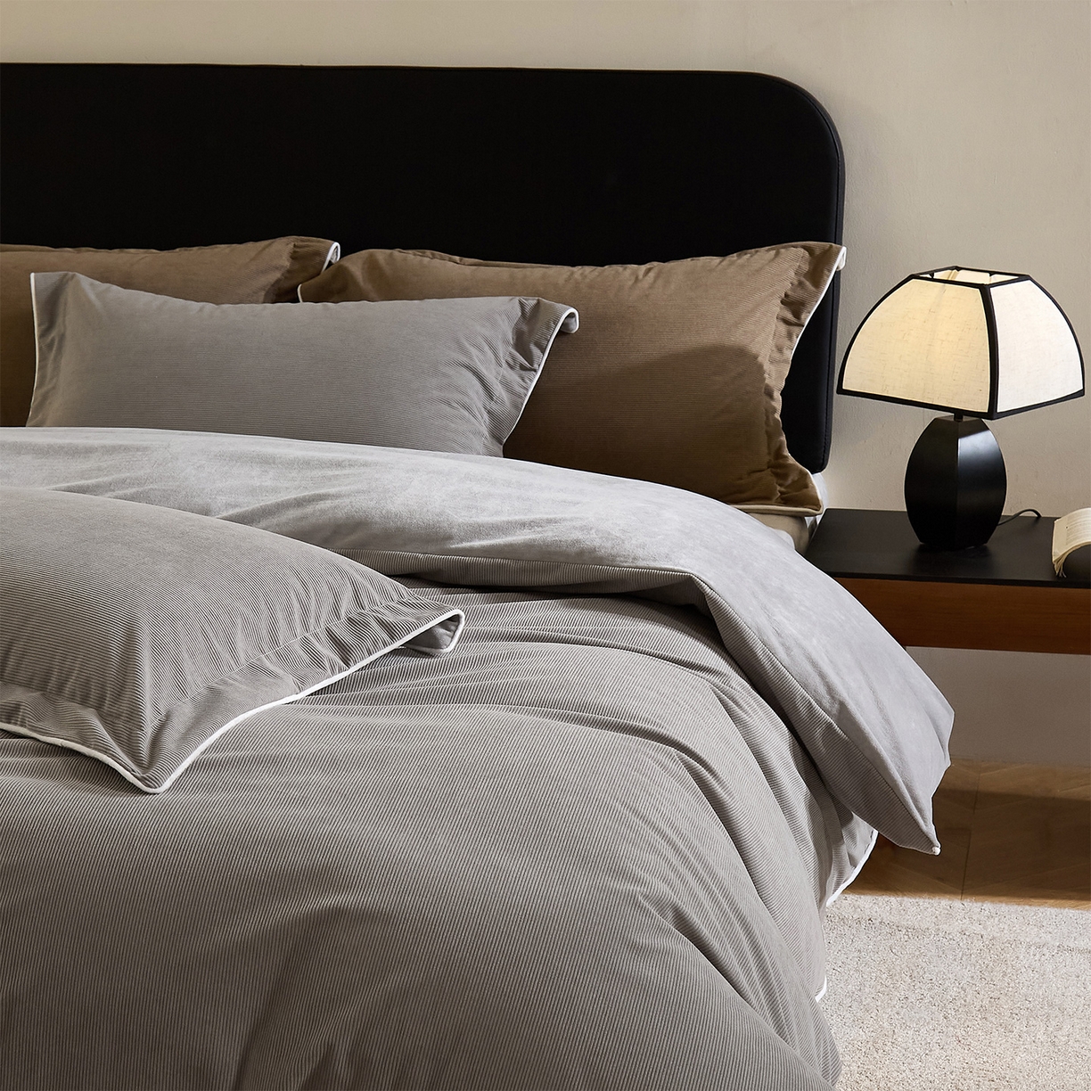 91家纺网 家纺一手货源 找家纺 ONE TWO ONE 121 【提供买家秀】【控价商品】2025新款提花婴儿绒四件套牛奶绒被套床单枕套毛毯被罩被子被芯床品-沉香控价 【卷后标准 268 加大 288 】 沉香-灰