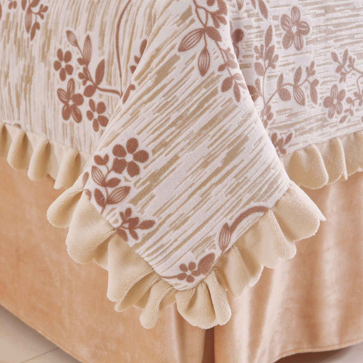 91家纺网 家纺一手货源 找家纺 千姿坊美容床罩 2025新款秋冬加厚保暖牛奶绒美容床罩四件套美容院养生馆专用 叶语悠然-卡其