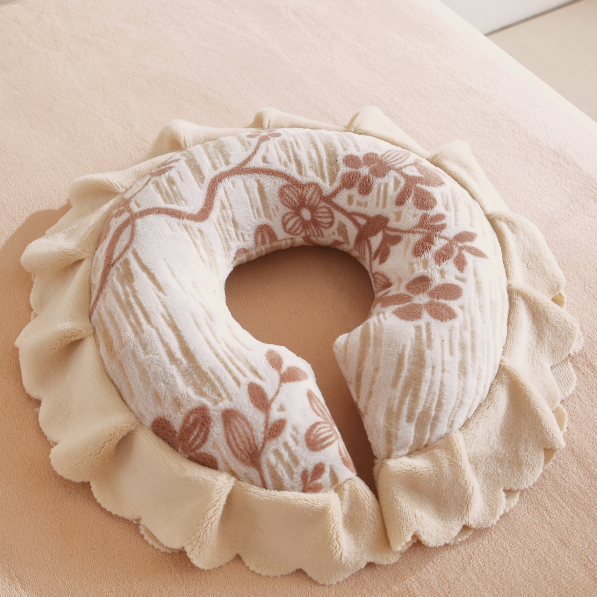 91家纺网 家纺一手货源 找家纺 千姿坊美容床罩 2025新款秋冬加厚保暖牛奶绒美容床罩四件套美容院养生馆专用 叶语悠然-卡其