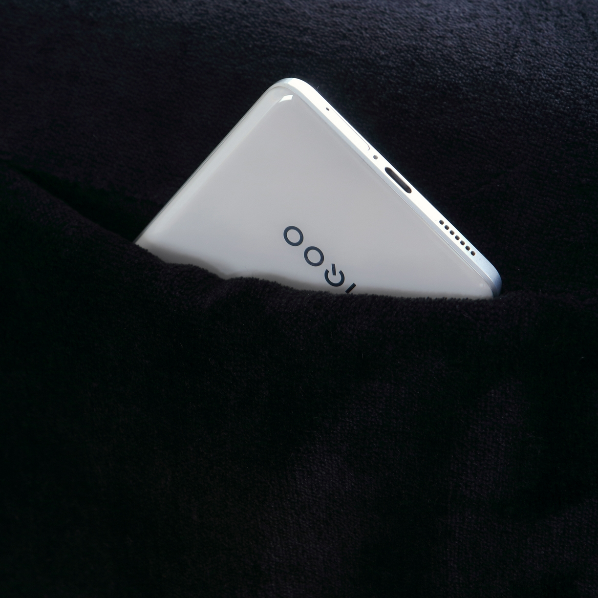 91家纺网 家纺一手货源 找家纺 千姿坊美容床罩 2025新款秋冬加厚保暖牛奶绒美容床罩四件套美容院养生馆专用 夜半花香-黑色