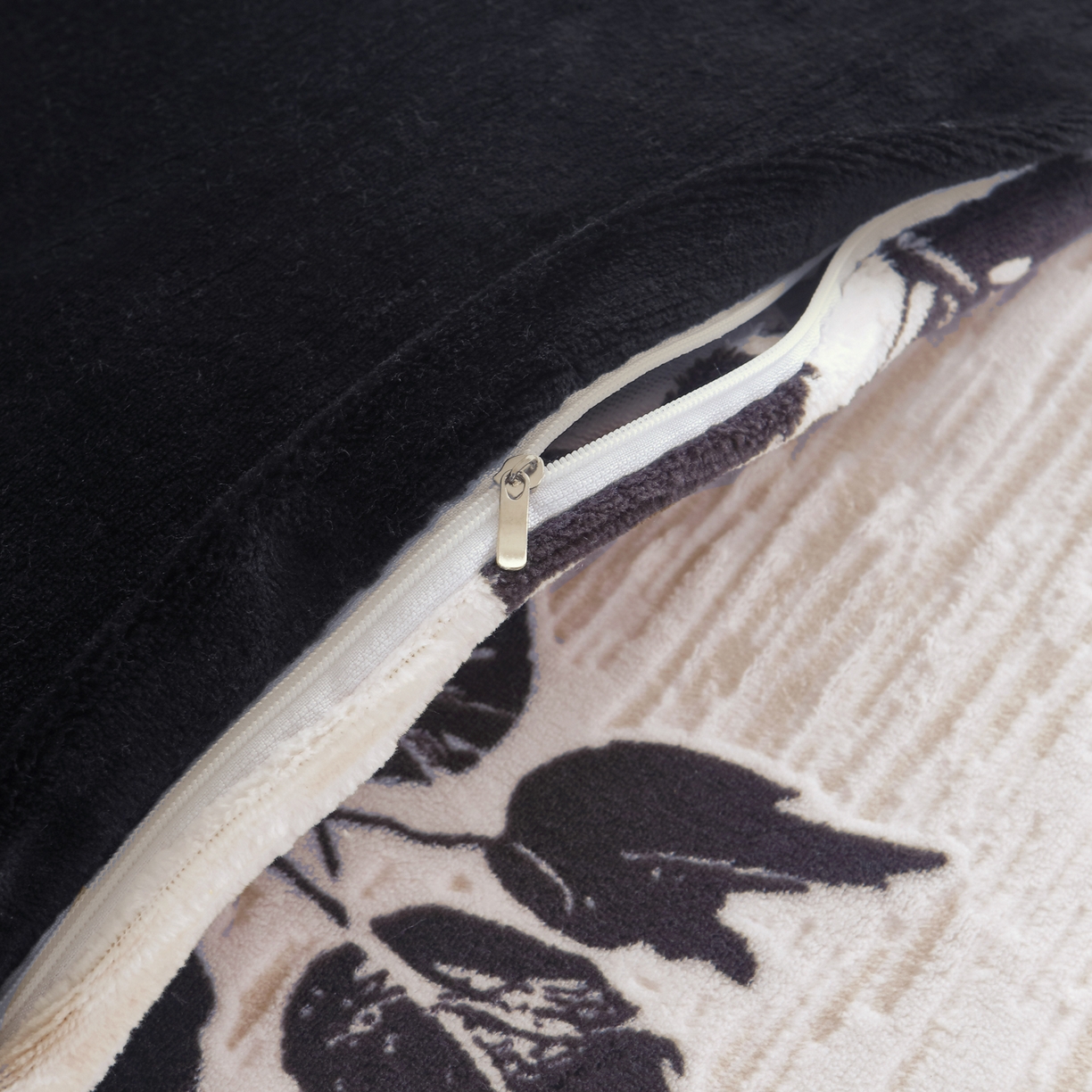 91家纺网 家纺一手货源 找家纺 千姿坊美容床罩 2025新款秋冬加厚保暖牛奶绒美容床罩四件套美容院养生馆专用 夜半花香-黑色