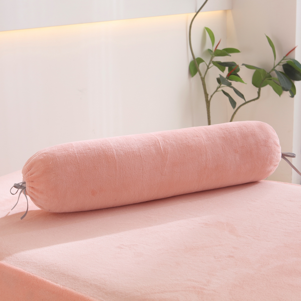 91家纺网 家纺一手货源 找家纺 千姿坊美容床罩 2025新款秋冬加厚保暖牛奶绒美容床罩四件套美容院养生馆专用 一叶倾城-粉