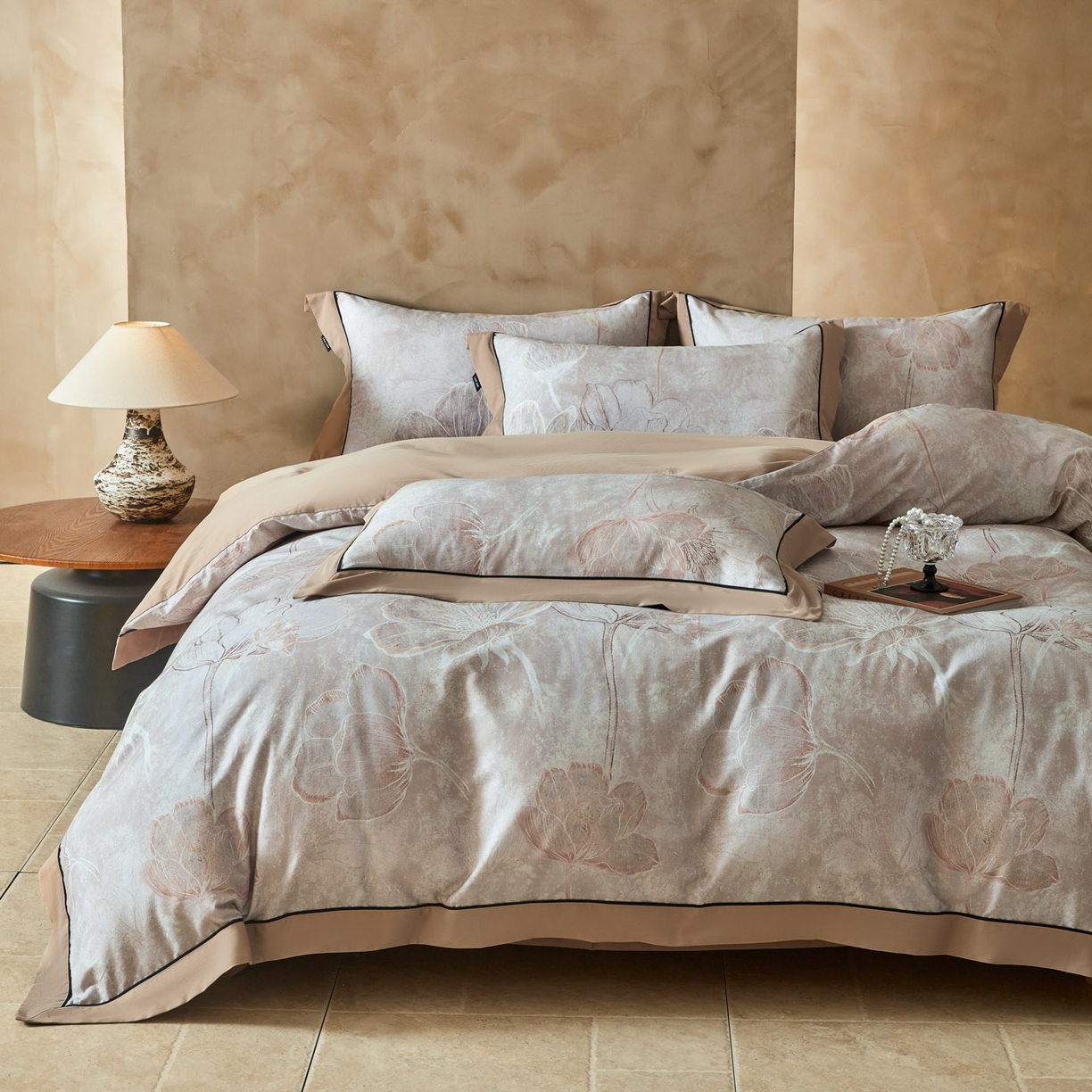 91家纺网 家纺一手货源 找家纺 洺兰家居 2026年新疆长绒棉100支秋冬款轻磨毛加厚保暖工艺款四件套床上用品 羽纱-卡其