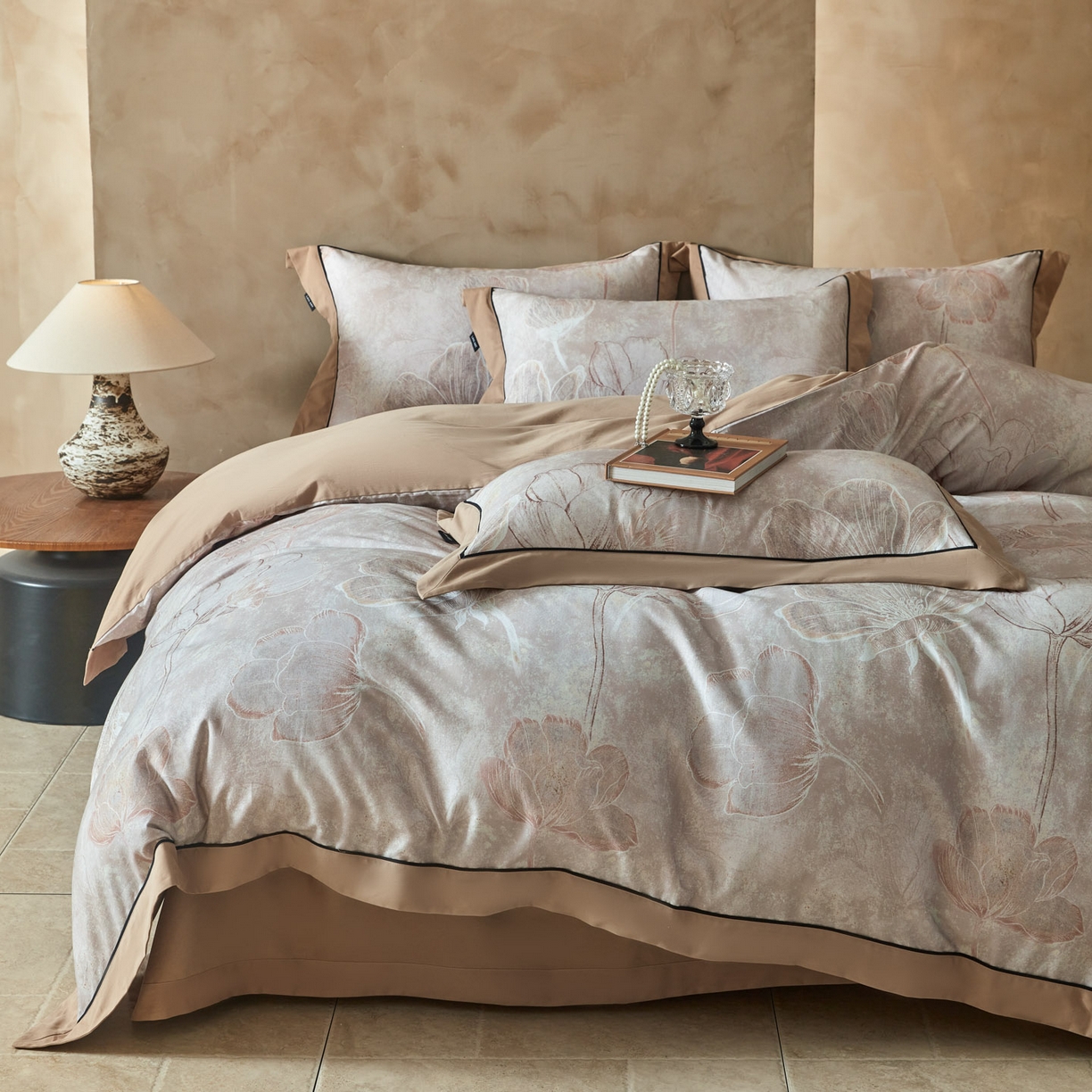 91家纺网 家纺一手货源 找家纺 洺兰家居 2026年新疆长绒棉100支秋冬款轻磨毛加厚保暖工艺款四件套床上用品 羽纱-卡其