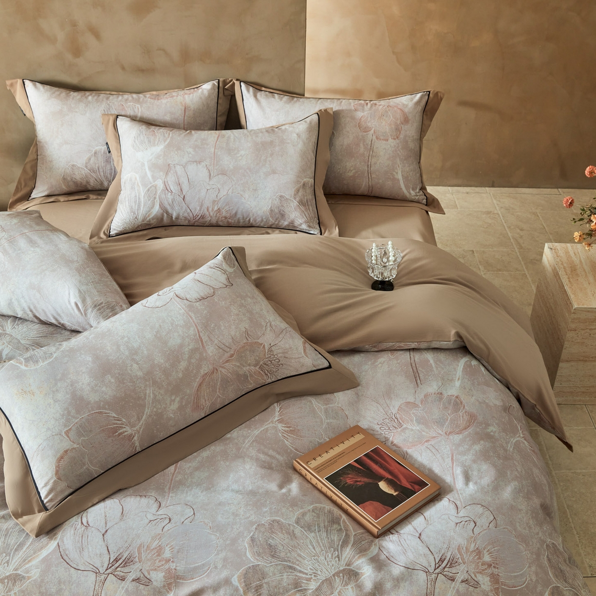 91家纺网 家纺一手货源 找家纺 洺兰家居 2026年新疆长绒棉100支秋冬款轻磨毛加厚保暖工艺款四件套床上用品 羽纱-卡其