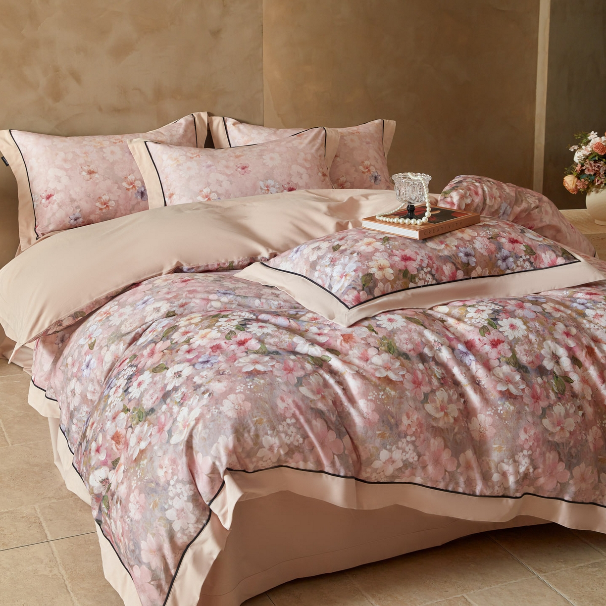 91家纺网 家纺一手货源 找家纺 洺兰家居 2026年新疆长绒棉100支秋冬款轻磨毛加厚保暖工艺款四件套床上用品 织梦-粉