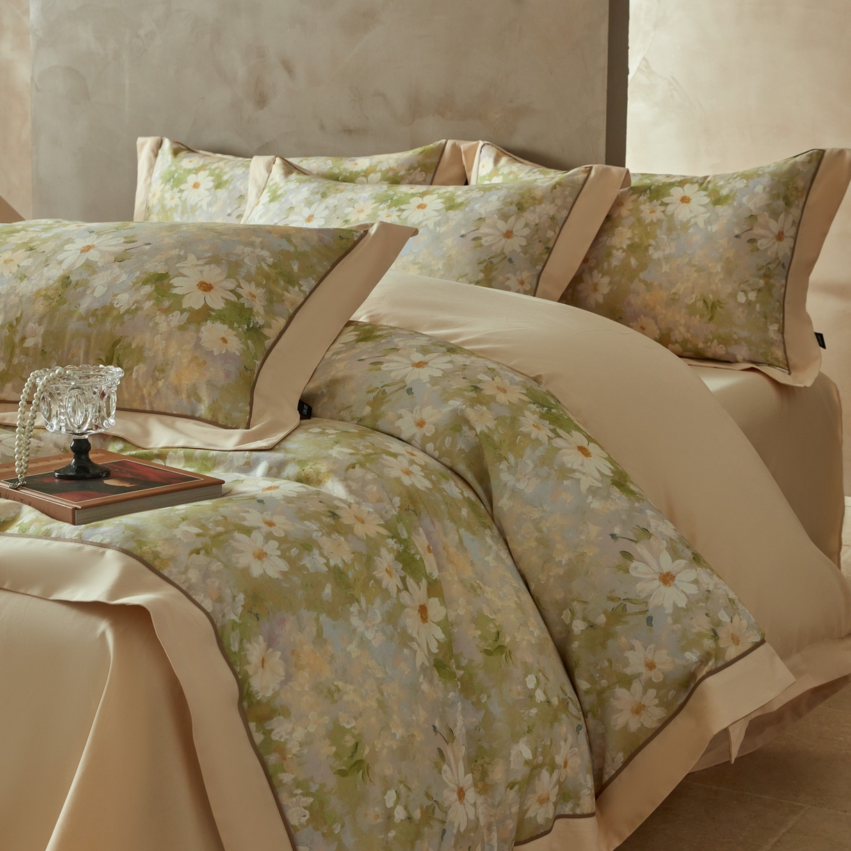 91家纺网 家纺一手货源 找家纺 洺兰家居 2026年新疆长绒棉100支秋冬款轻磨毛加厚保暖工艺款四件套床上用品 栀子花开-绿