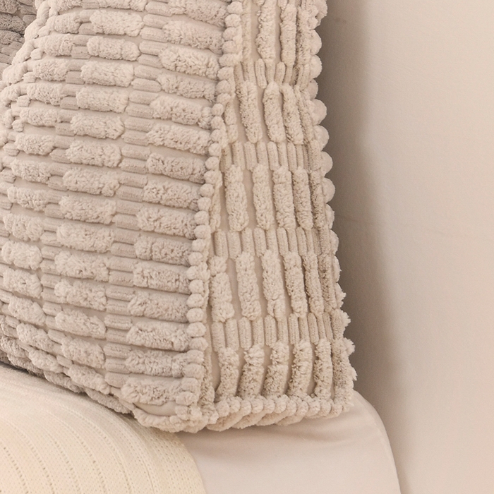 91家纺网 家纺一手货源 找家纺 碧尔家居 2025新款时尚床头靠枕护腰大靠背榻榻米三角靠垫飘窗看书加厚软包防撞免洗 卡其灰