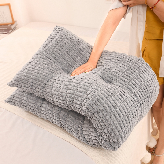 91家纺网 家纺一手货源 找家纺 碧尔家居 2025新款时尚床头靠枕护腰大靠背榻榻米三角靠垫飘窗看书加厚软包防撞免洗 蓝色