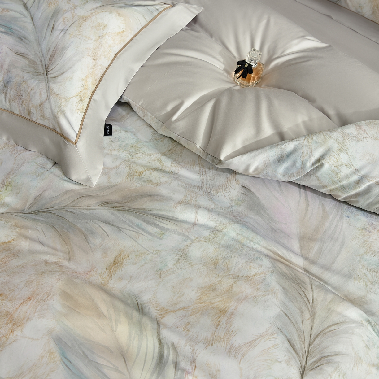 91家纺网 家纺一手货源 找家纺 洺兰家居 2026年新疆长绒棉100支天丝棉高端工艺款床单床笠四件套床上用品 羽墨