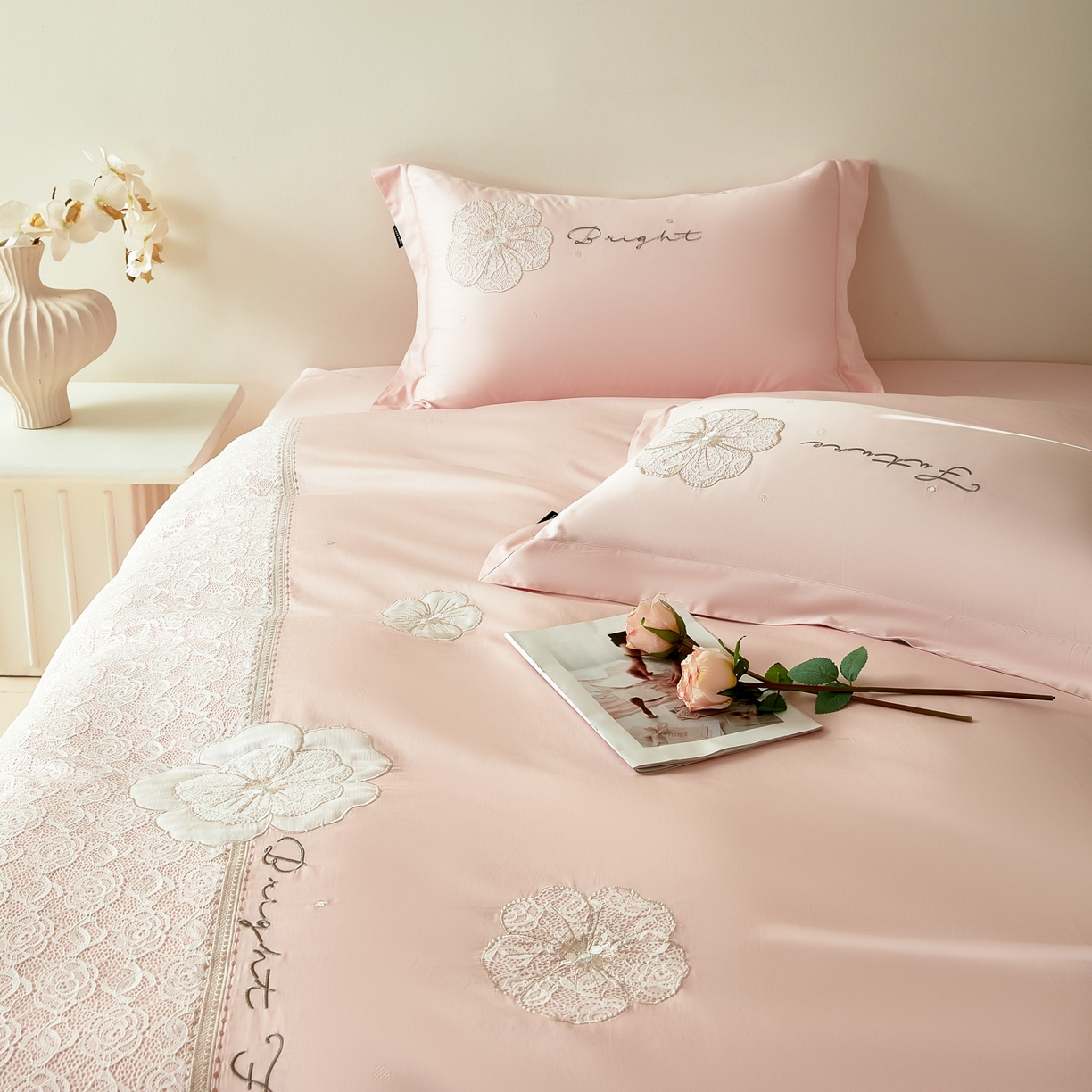 91家纺网 家纺一手货源 找家纺 洺兰家居 2026年新疆长绒棉100支刺绣款绣花工艺款法式四件套 云岚 云岚-粉