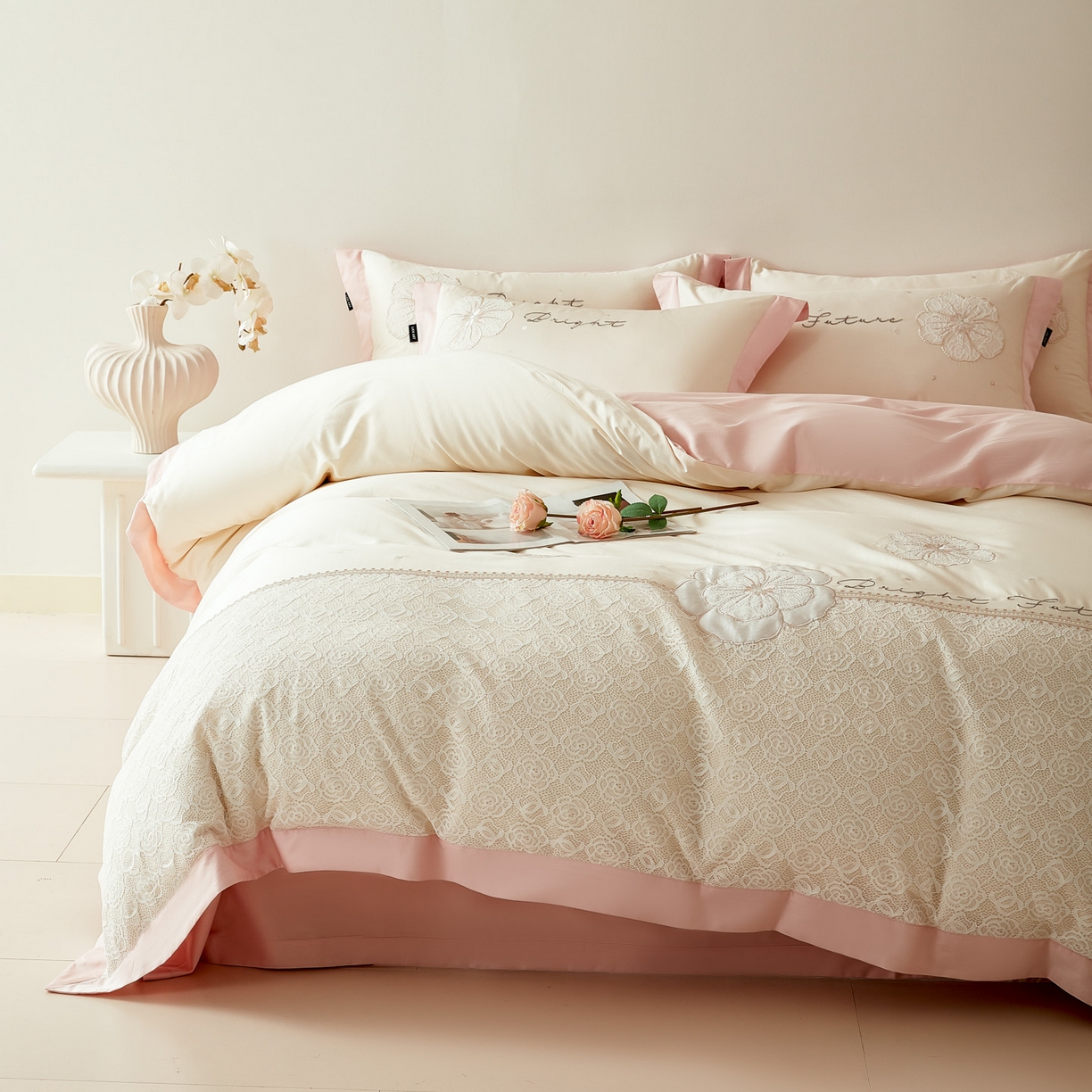 91家纺网 家纺一手货源 找家纺 洺兰家居 2026年新疆长绒棉100支刺绣款绣花工艺款法式四件套 云岚 云岚-米