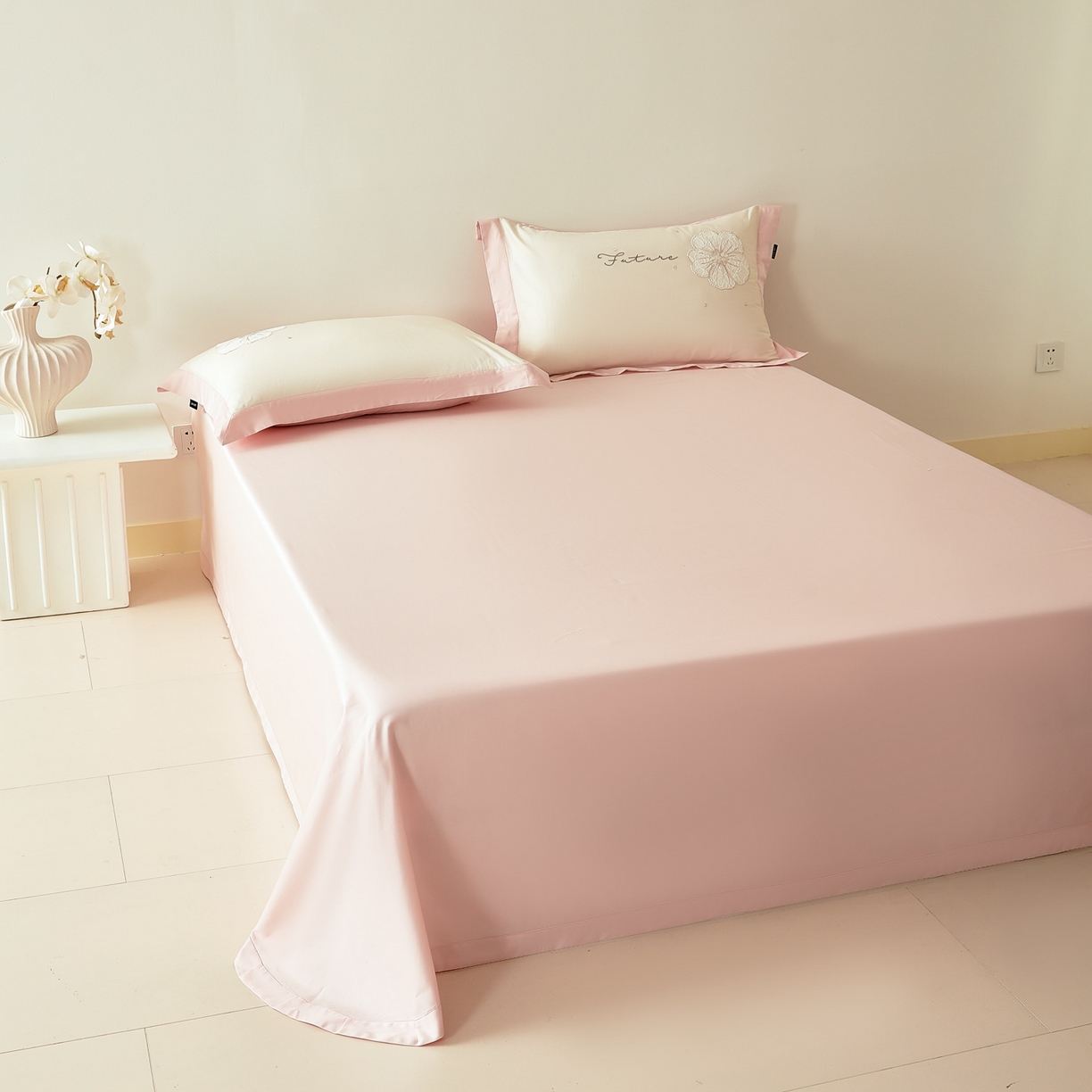 91家纺网 家纺一手货源 找家纺 洺兰家居 2026年新疆长绒棉100支刺绣款绣花工艺款法式四件套 云岚 云岚-米