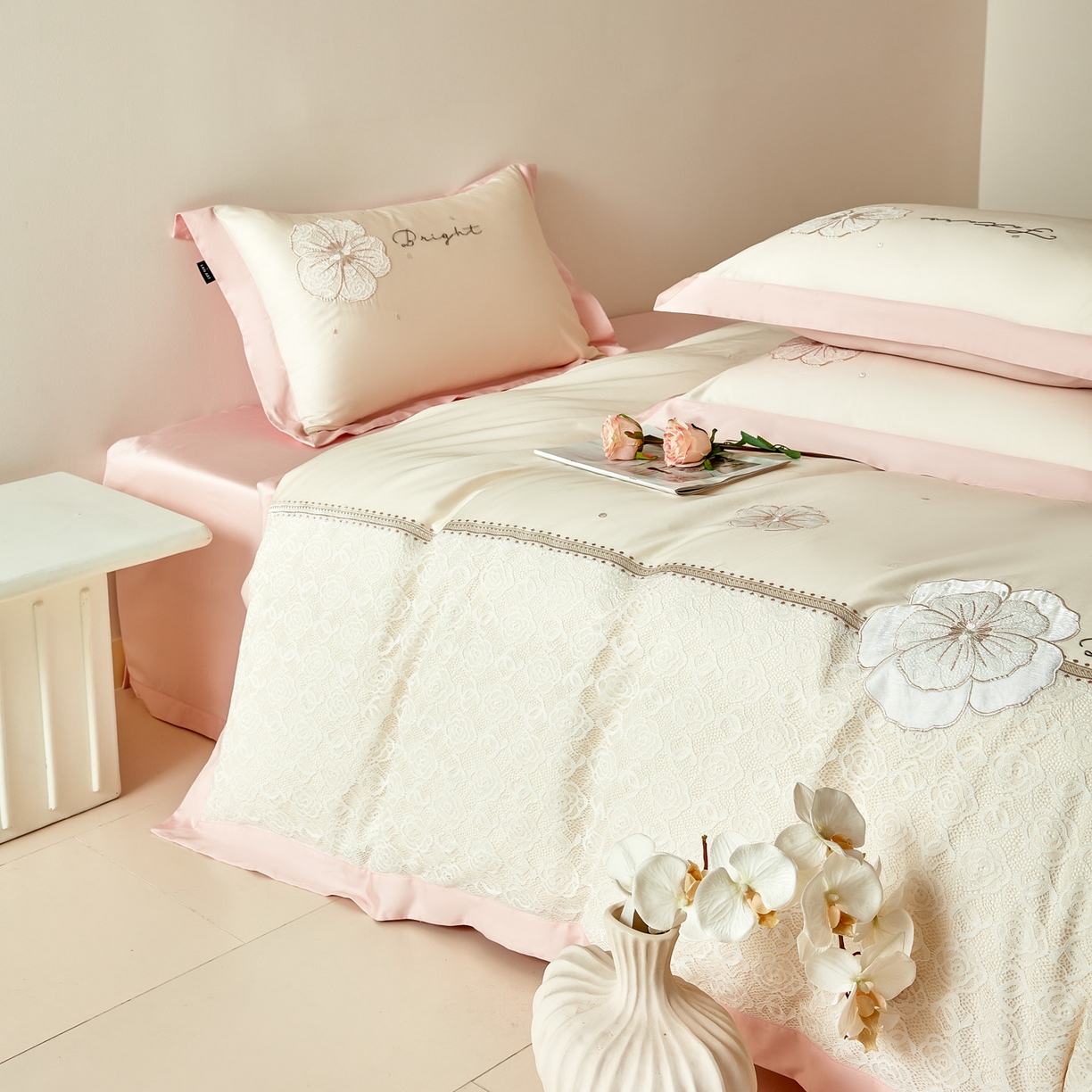 91家纺网 家纺一手货源 找家纺 洺兰家居 2026年新疆长绒棉100支刺绣款绣花工艺款法式四件套 云岚 云岚-米