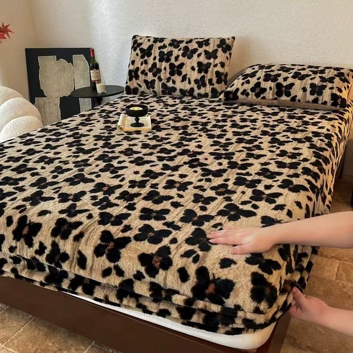 乐窝家纺仓储 2025新款250g高克重美拉德兔毛绒兔兔绒牛奶绒单床笠床笠三件套床罩  【床笠日销50单，优惠2-5元】 蝶舞