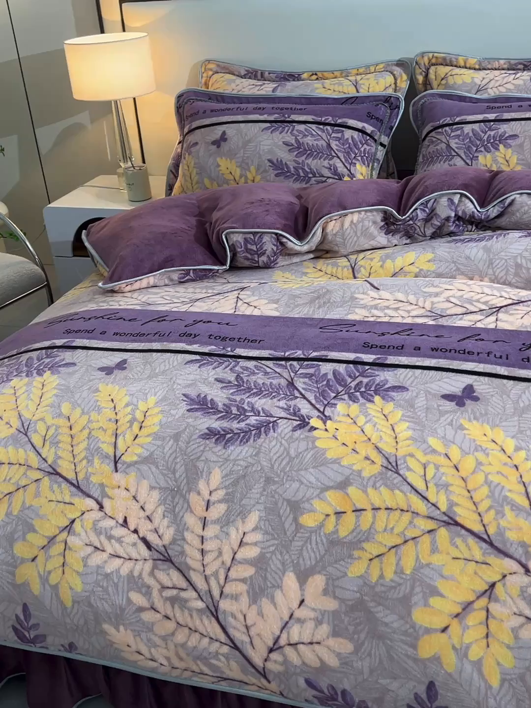 91家纺网 家纺一手货源 找家纺 （总）亿品2025直播爆款9.5斤牛奶绒四件套加厚保暖床裙四件套