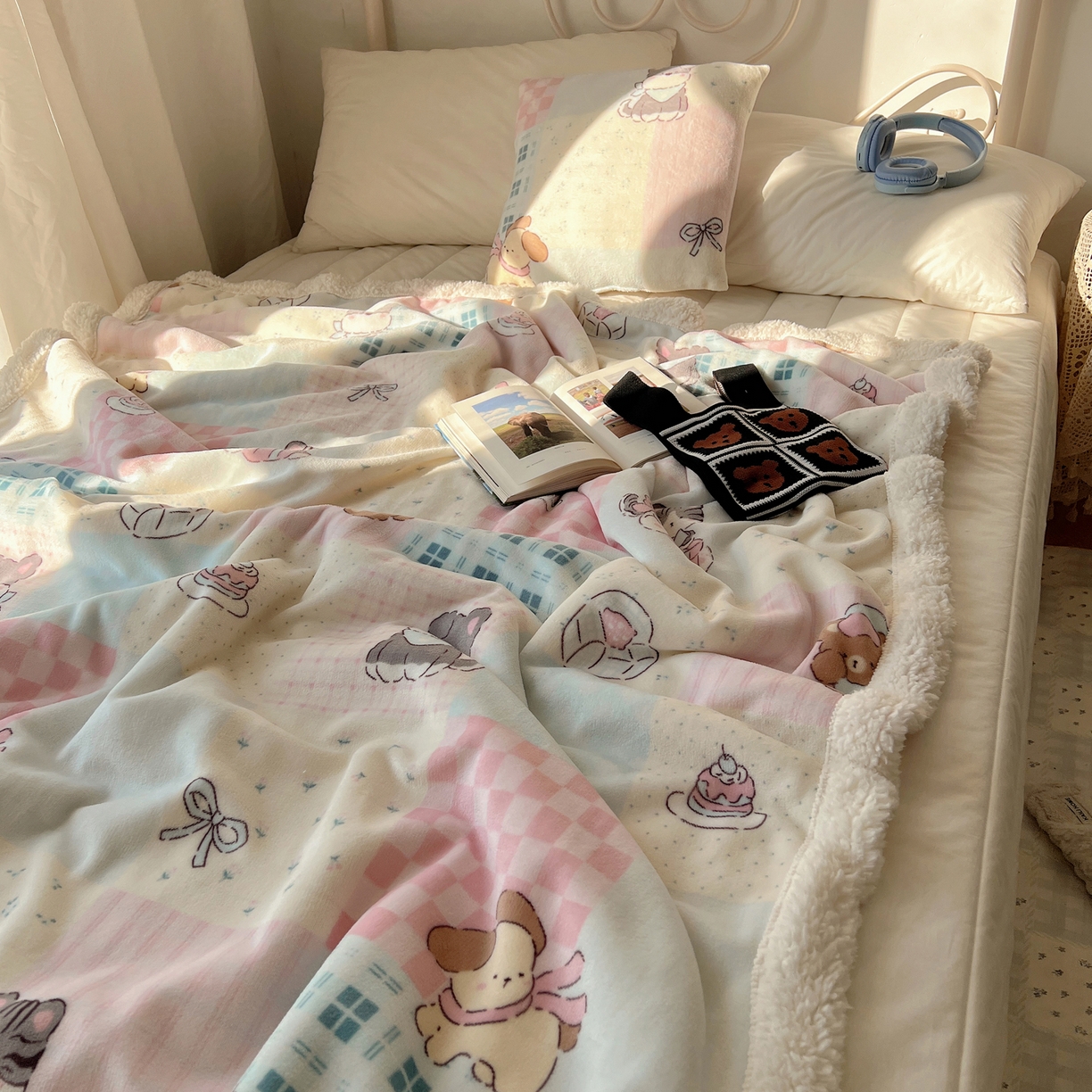 91家纺网 家纺一手货源 找家纺 （总）耀悦家纺 2025新款高克重拉链多用羊羔绒毛毯牛奶绒抱枕枕芯