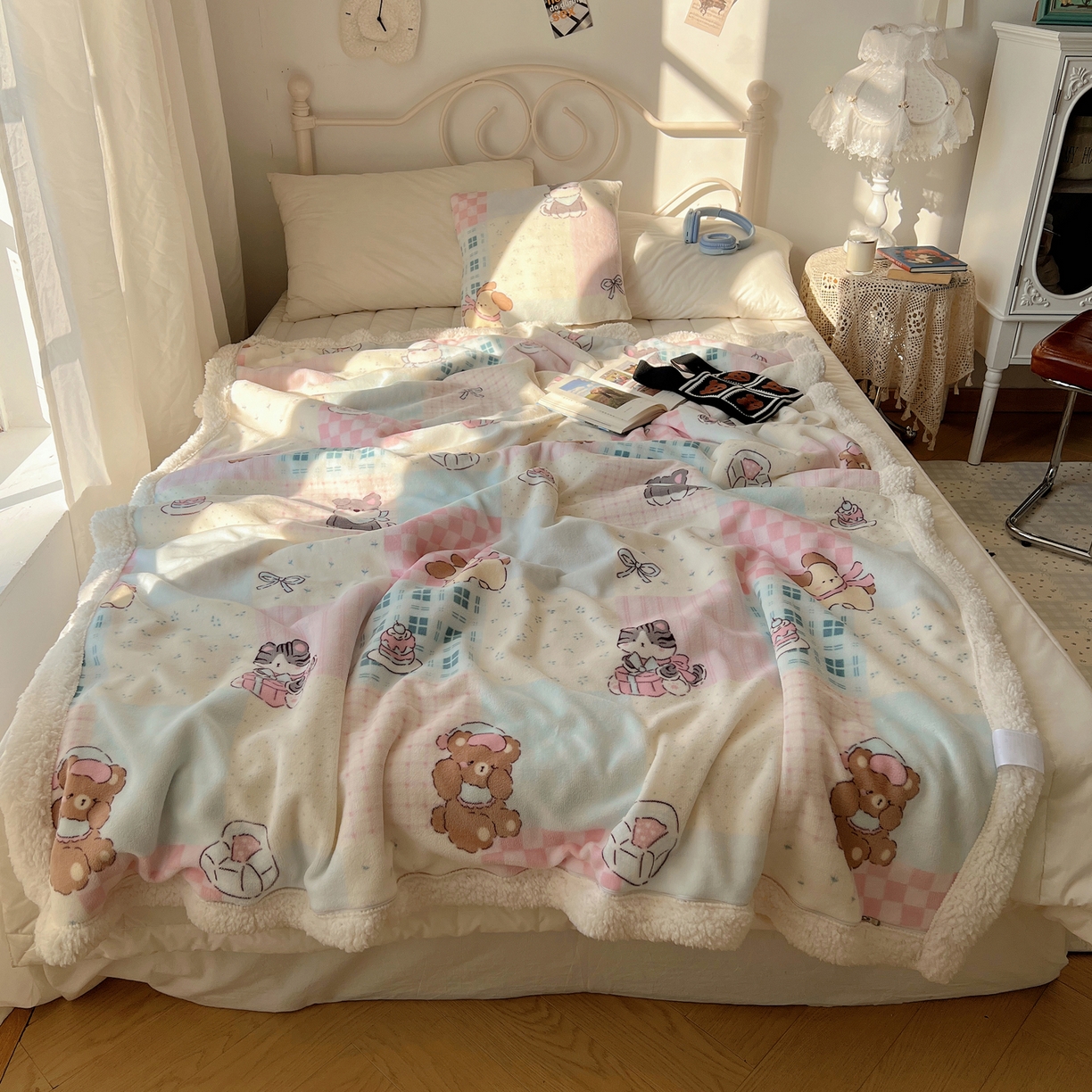 91家纺网 家纺一手货源 找家纺 （总）耀悦家纺 2025新款高克重拉链多用羊羔绒毛毯牛奶绒抱枕枕芯