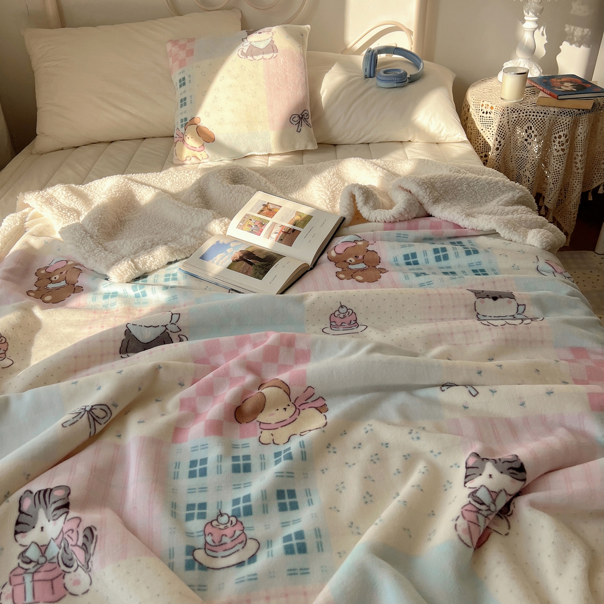 91家纺网 家纺一手货源 找家纺 （总）耀悦家纺 2025新款高克重拉链多用羊羔绒毛毯牛奶绒抱枕枕芯