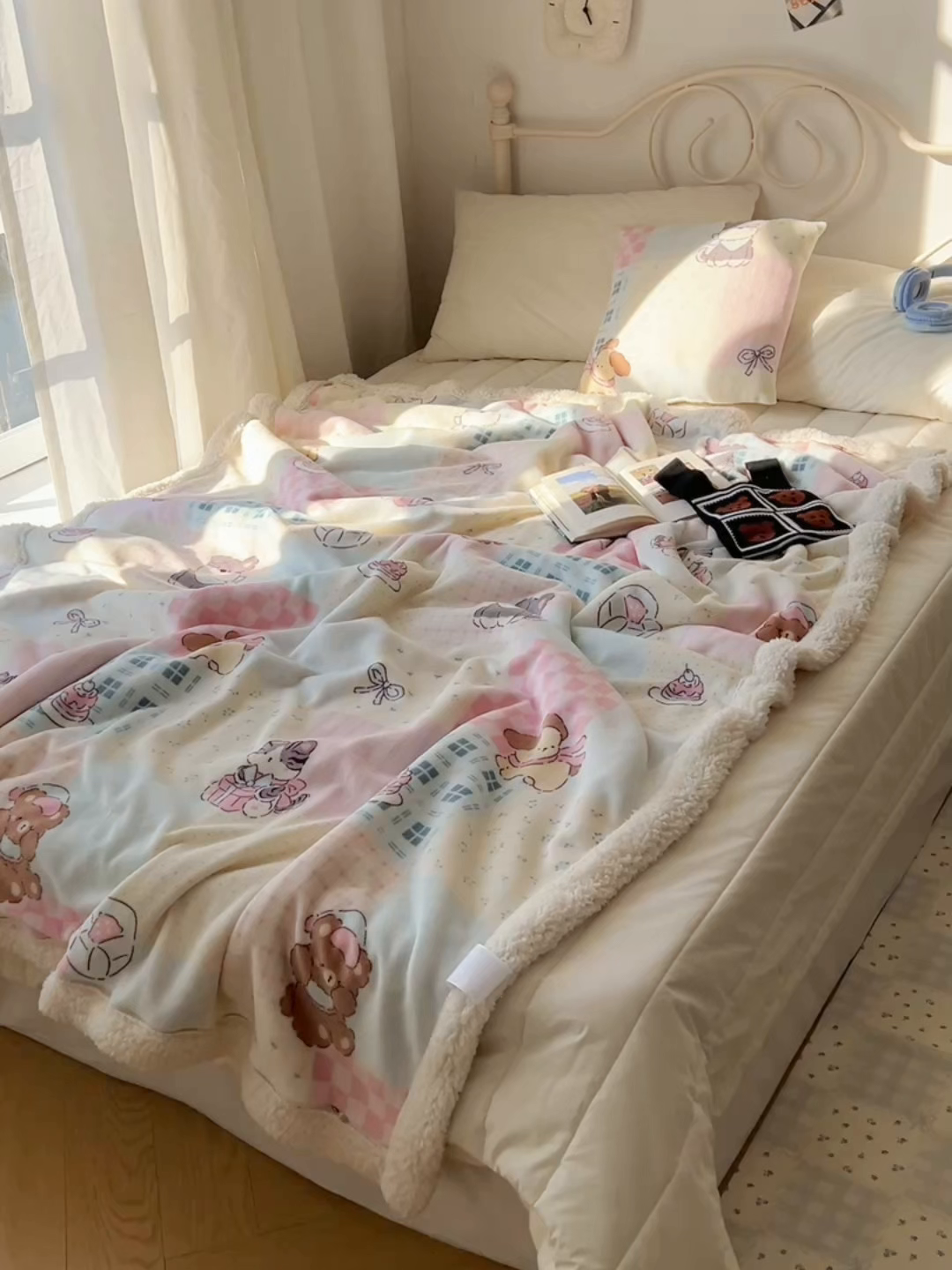 91家纺网 家纺一手货源 找家纺 （总）耀悦家纺 2025新款高克重拉链多用羊羔绒毛毯牛奶绒抱枕枕芯