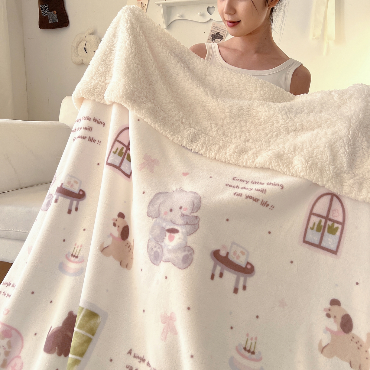 91家纺网 家纺一手货源 找家纺 耀悦家纺 2025新款高克重拉链多用羊羔绒毛毯牛奶绒抱枕枕芯 小象的生日聚会