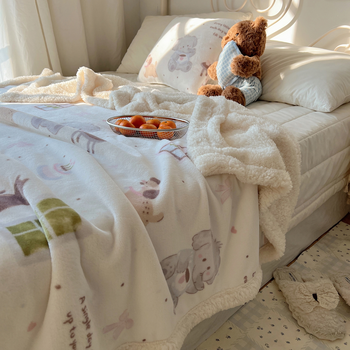 91家纺网 家纺一手货源 找家纺 耀悦家纺 2025新款高克重拉链多用羊羔绒毛毯牛奶绒抱枕枕芯 小象的生日聚会