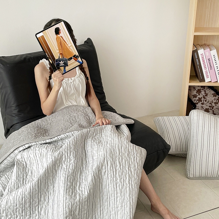 91家纺网 家纺一手货源 找家纺 金绣美居 2025新款全棉婴儿绒包边款四季盖毯可铺可盖高温水洗毯床盖三件套 简约线条