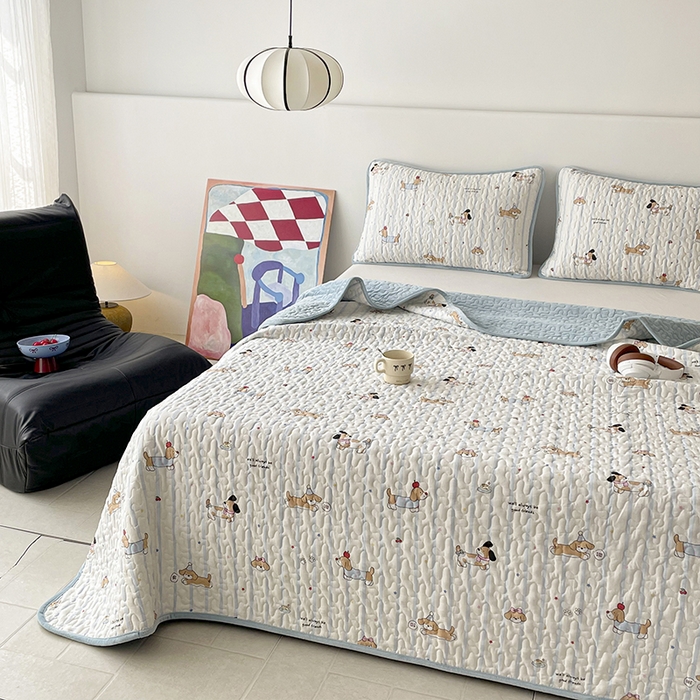 91家纺网 家纺一手货源 找家纺 金绣美居 2025新款全棉婴儿绒包边款四季盖毯可铺可盖高温水洗毯床盖三件套 糖纸童年