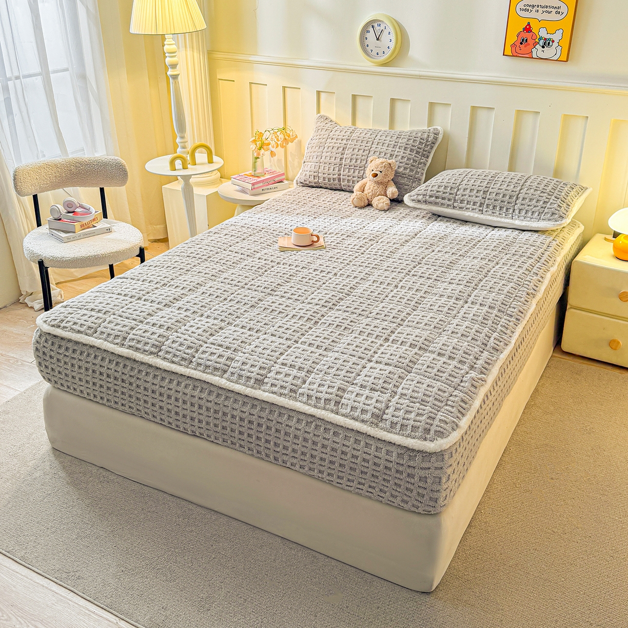 91家纺网 家纺一手货源 找家纺 予梦家纺 2025新款塔芙绒夹棉床笠单床笠 星梦格 星灰