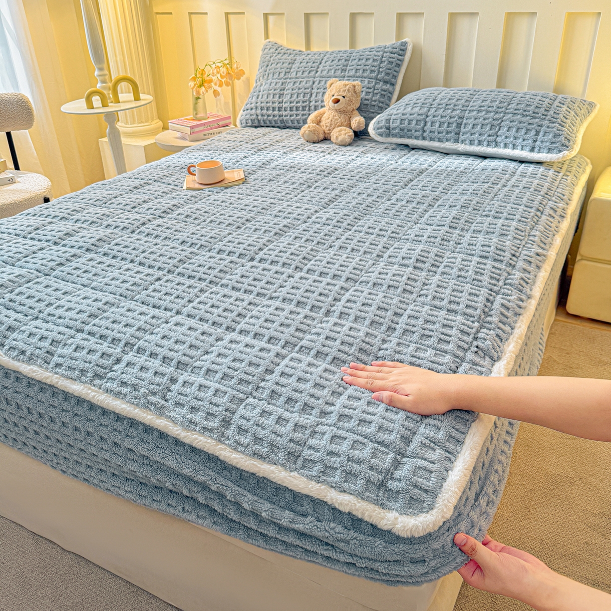 91家纺网 家纺一手货源 找家纺 予梦家纺 2025新款塔芙绒夹棉床笠单床笠 星梦格 苍蓝