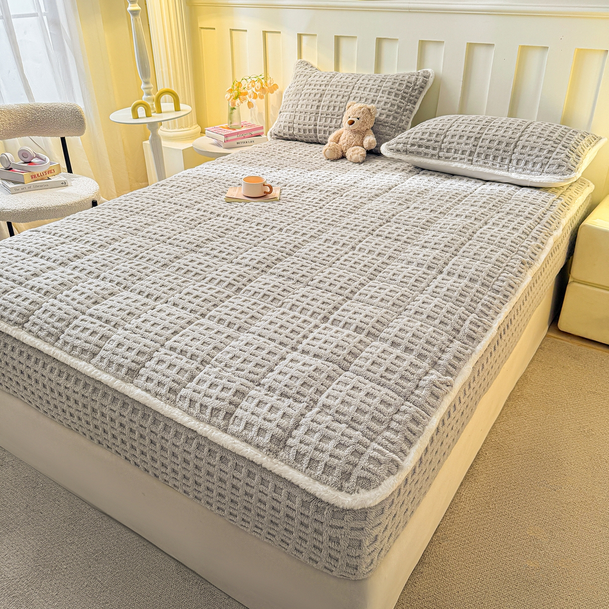 91家纺网 家纺一手货源 找家纺 予梦家纺 2025新款塔芙绒夹棉床笠单床笠 星梦格 星灰