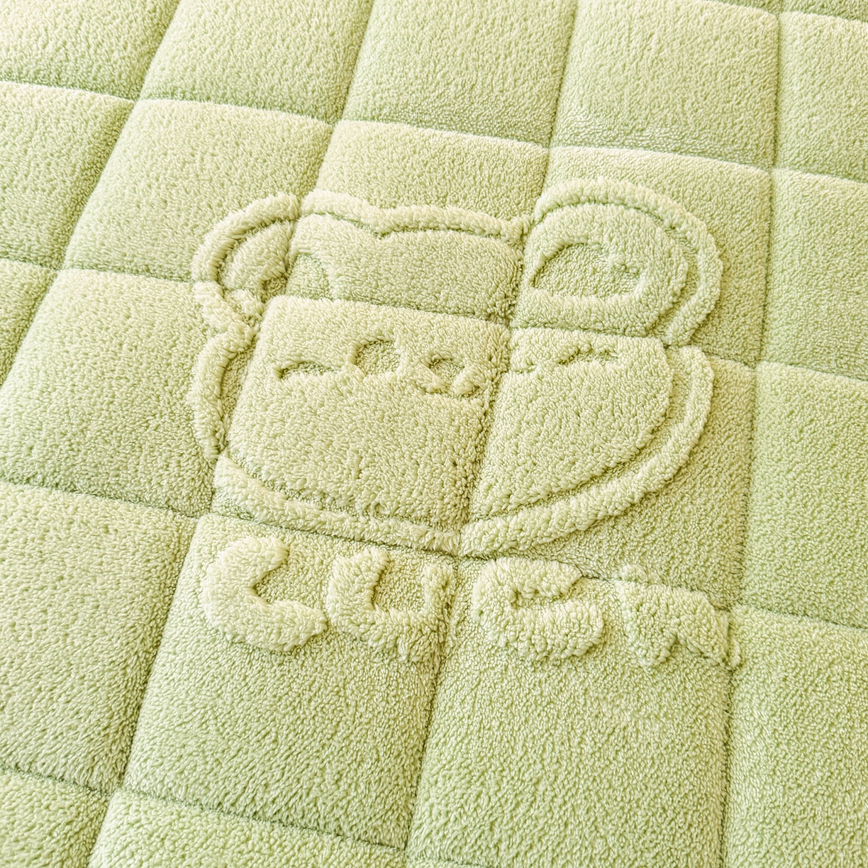 91家纺网 家纺一手货源 找家纺 予梦家纺 2025新款塔芙绒夹棉床笠单床笠 萌萌熊 果绿