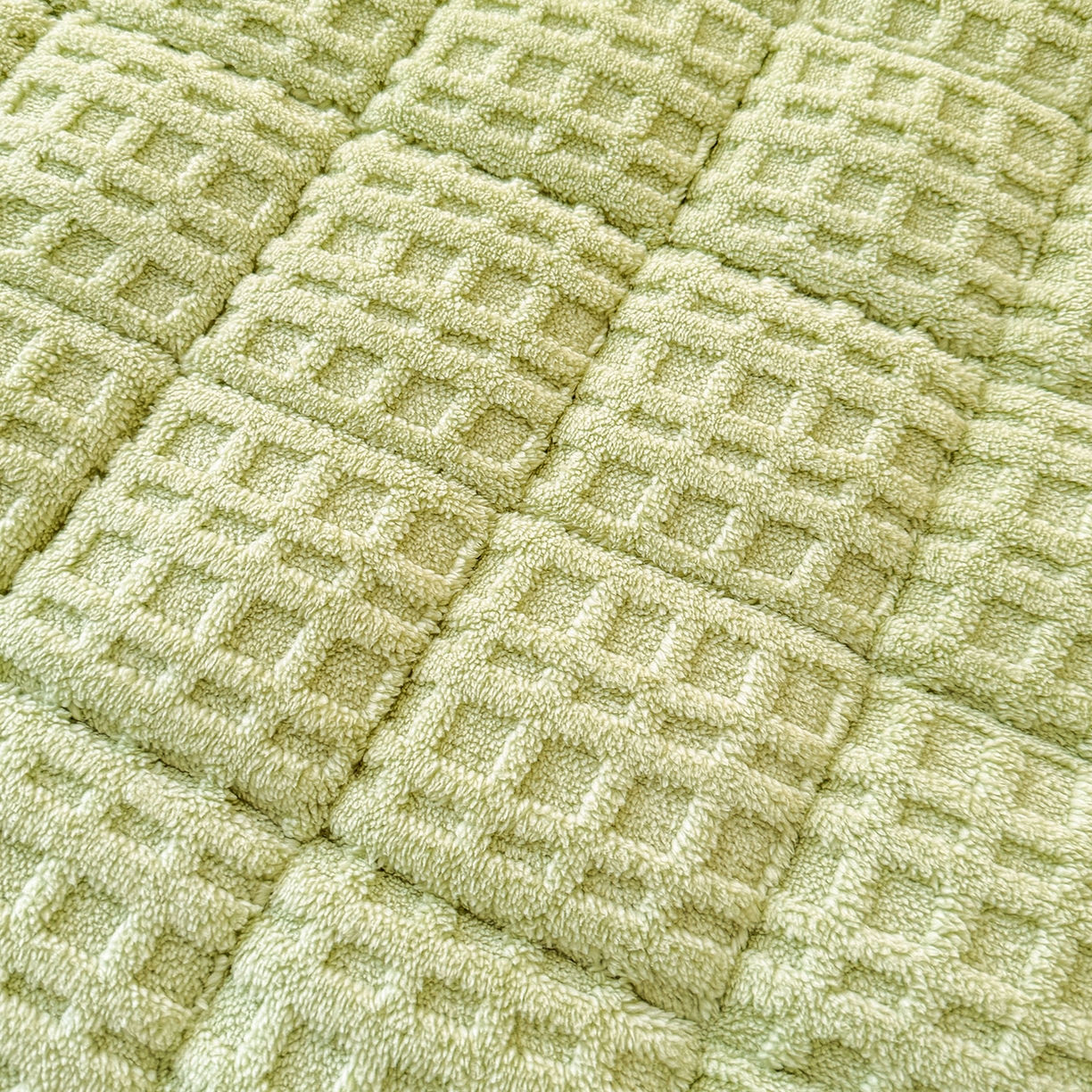 91家纺网 家纺一手货源 找家纺 予梦家纺 2025新款塔芙绒夹棉床笠单床笠 星梦格 果绿