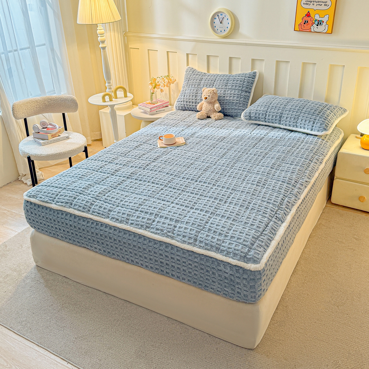 91家纺网 家纺一手货源 找家纺 予梦家纺 2025新款塔芙绒夹棉床笠单床笠 星梦格 苍蓝