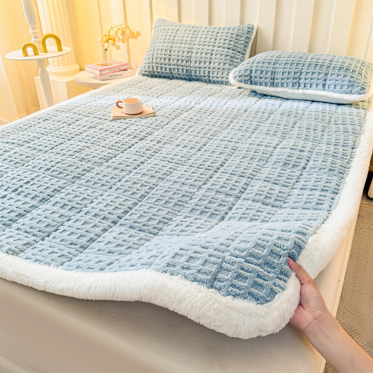 91家纺网 家纺一手货源 找家纺 予梦家纺 2025新款塔芙绒床护垫床垫保护套 星梦格 苍蓝