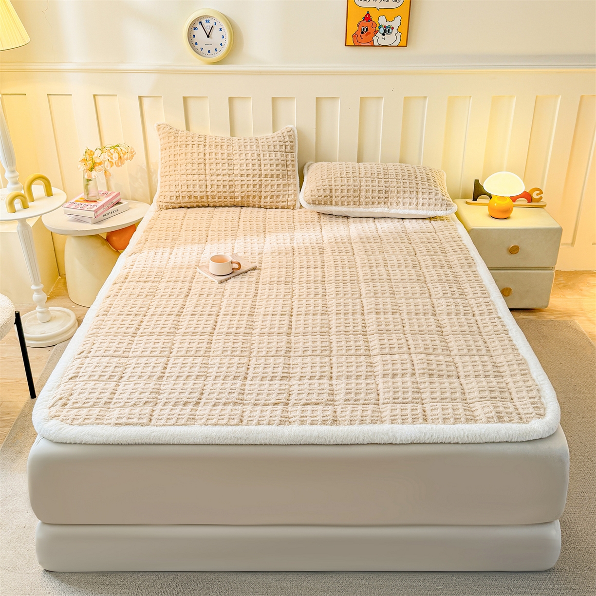 91家纺网 家纺一手货源 找家纺 予梦家纺 2025新款塔芙绒床护垫床垫保护套 星梦格 卡其