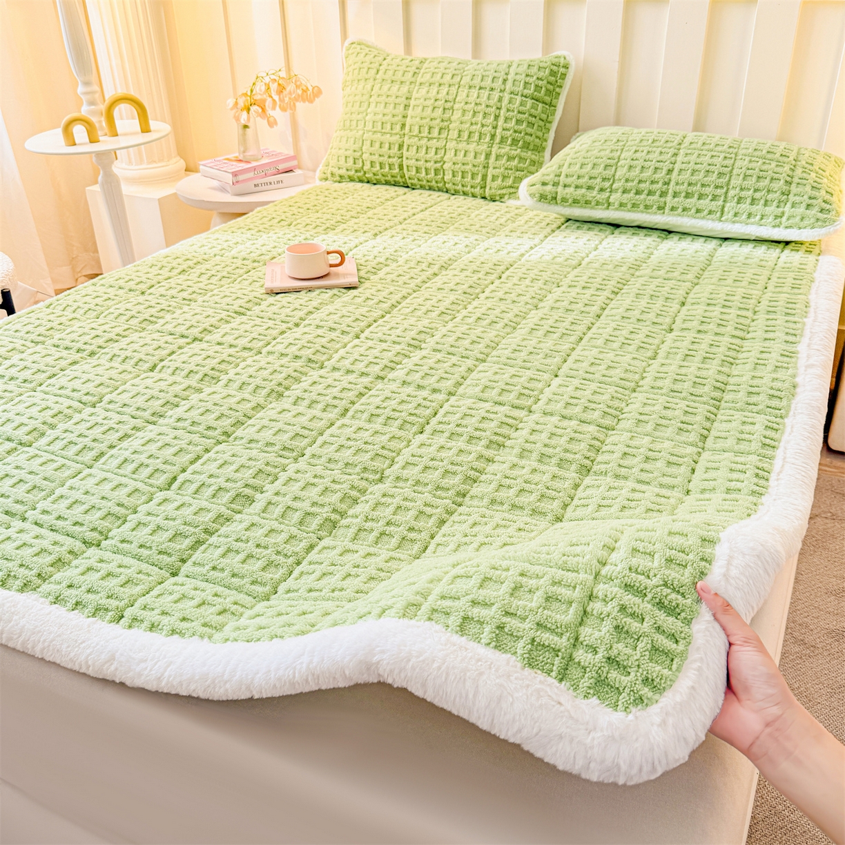 91家纺网 家纺一手货源 找家纺 予梦家纺 2025新款塔芙绒床护垫床垫保护套 星梦格 果绿