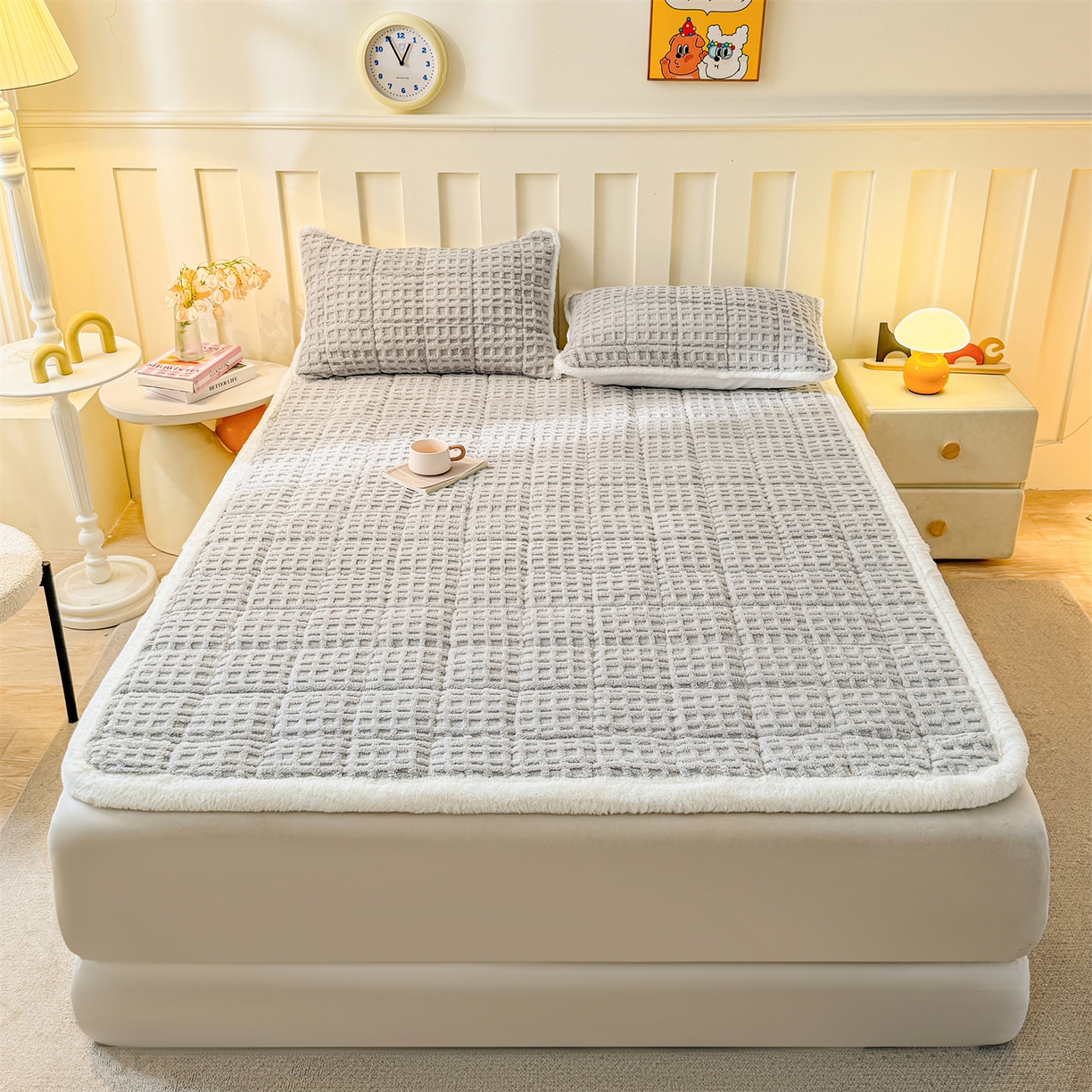 91家纺网 家纺一手货源 找家纺 予梦家纺 2025新款塔芙绒床护垫床垫保护套 星梦格 星灰