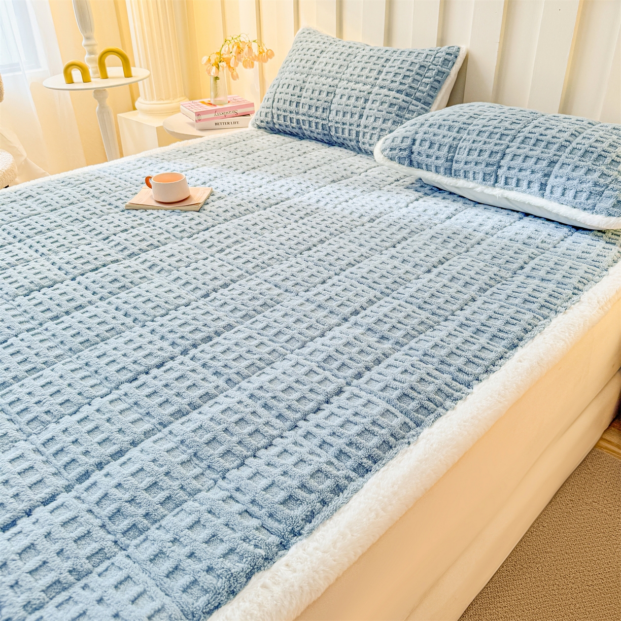 91家纺网 家纺一手货源 找家纺 予梦家纺 2025新款塔芙绒床护垫床垫保护套 星梦格 苍蓝