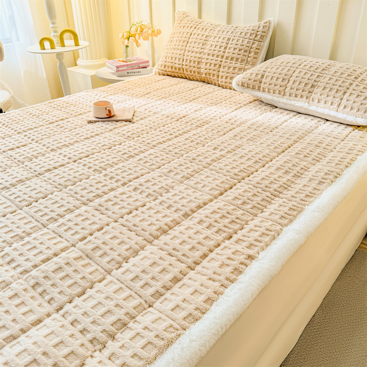 91家纺网 家纺一手货源 找家纺 予梦家纺 2025新款塔芙绒床护垫床垫保护套 星梦格 卡其