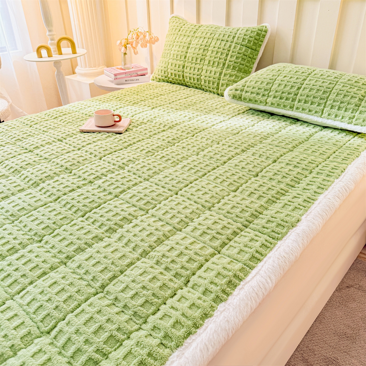 91家纺网 家纺一手货源 找家纺 予梦家纺 2025新款塔芙绒床护垫床垫保护套 星梦格 果绿