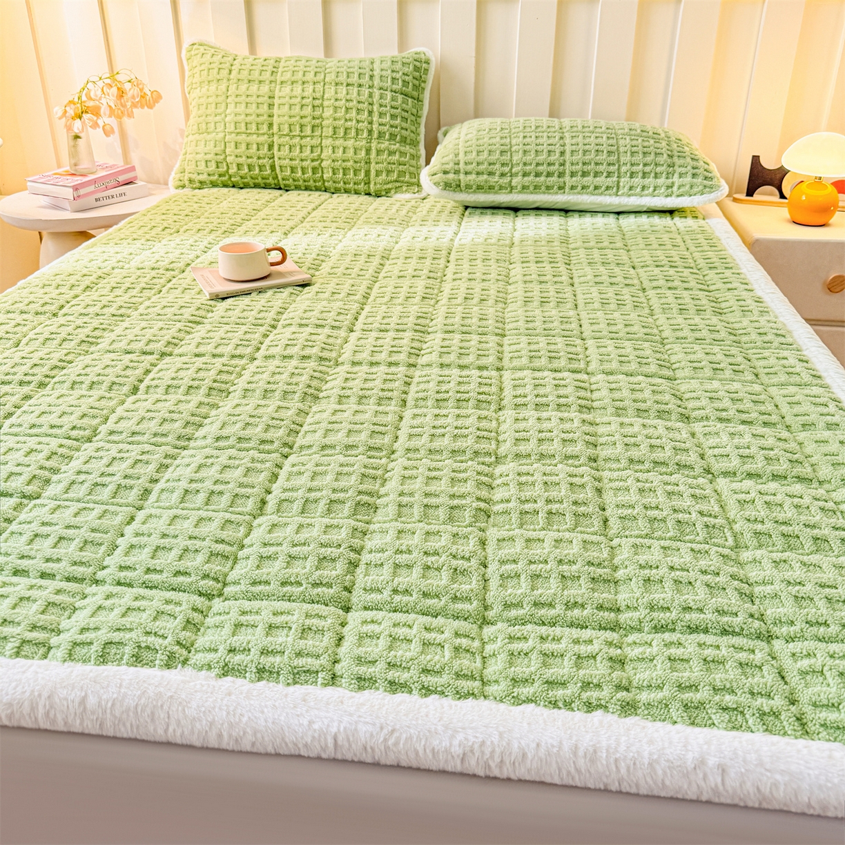 91家纺网 家纺一手货源 找家纺 予梦家纺 2025新款塔芙绒床护垫床垫保护套 星梦格 果绿