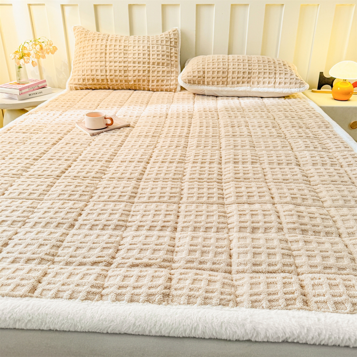 91家纺网 家纺一手货源 找家纺 予梦家纺 2025新款塔芙绒床护垫床垫保护套 星梦格 卡其