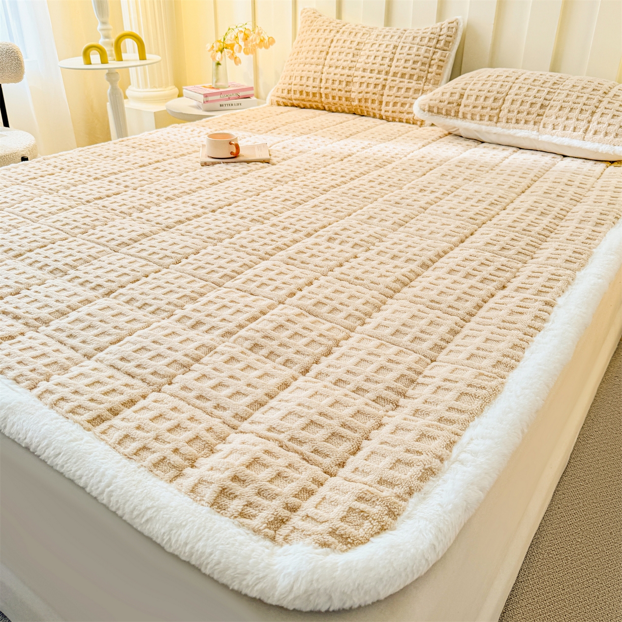 91家纺网 家纺一手货源 找家纺 予梦家纺 2025新款塔芙绒床护垫床垫保护套 星梦格 卡其