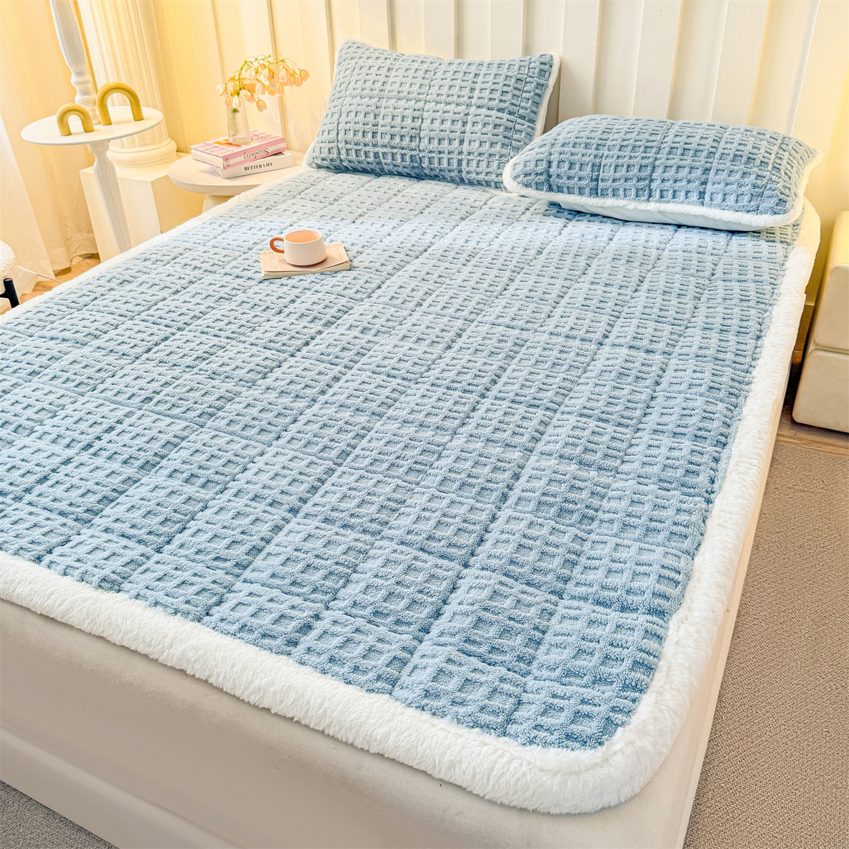 91家纺网 家纺一手货源 找家纺 予梦家纺 2025新款塔芙绒床护垫床垫保护套 星梦格 苍蓝