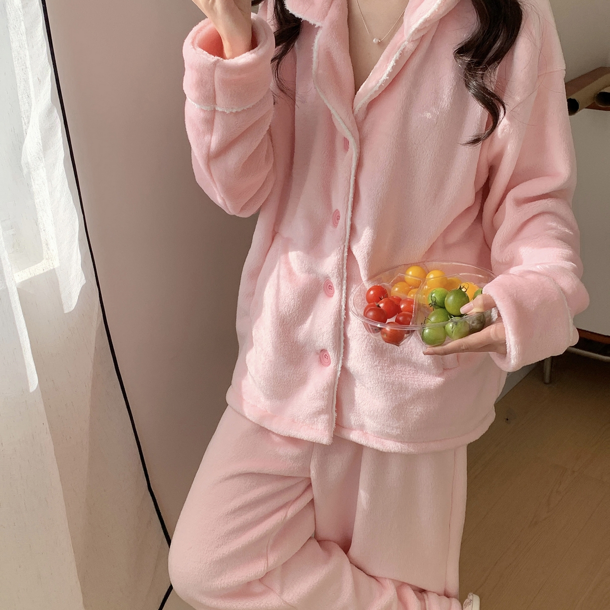 91家纺网 家纺一手货源 找家纺 多乐娜 2025新款奶芙绒家居服 （会员拿货-5元，控价最低零售价128元起！） 女款-樱花粉