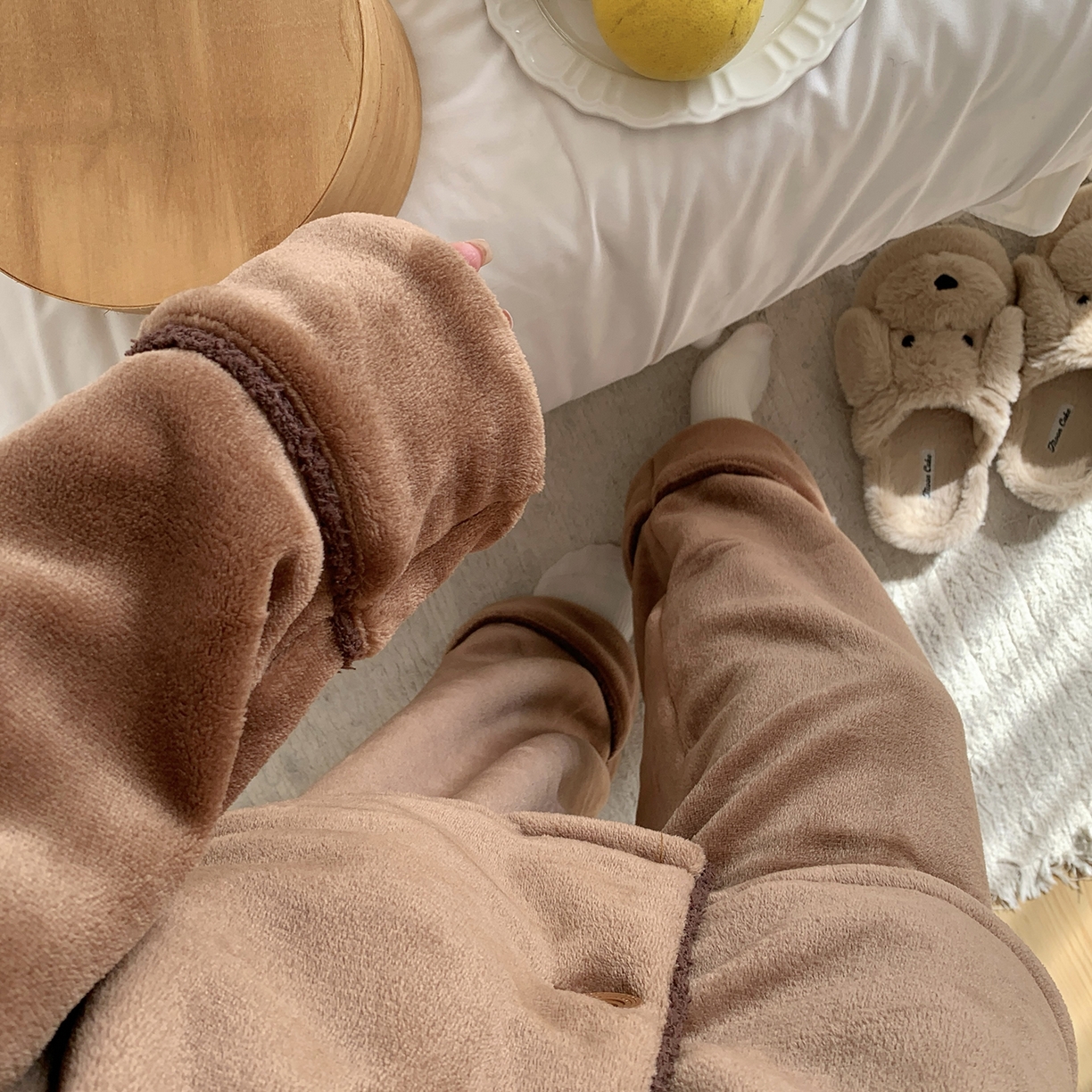 91家纺网 家纺一手货源 找家纺 多乐娜 2025新款奶芙绒家居服 （会员拿货-5元，控价最低零售价128元起！） 男款-可可棕