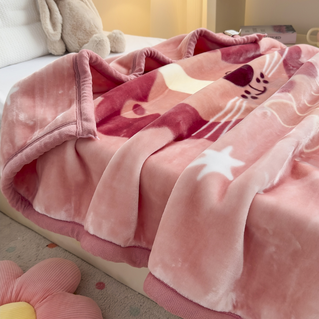 91家纺网 家纺一手货源 找家纺 爱彼家纺 2025冬季新款拉舍尔童毯毛毯毯子-系列二 拉舍尔童毯-暖阳西子04卡琪